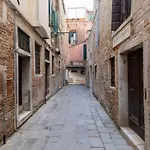 Lucky House Between Rialto And San Marco Lägenhet Venedig